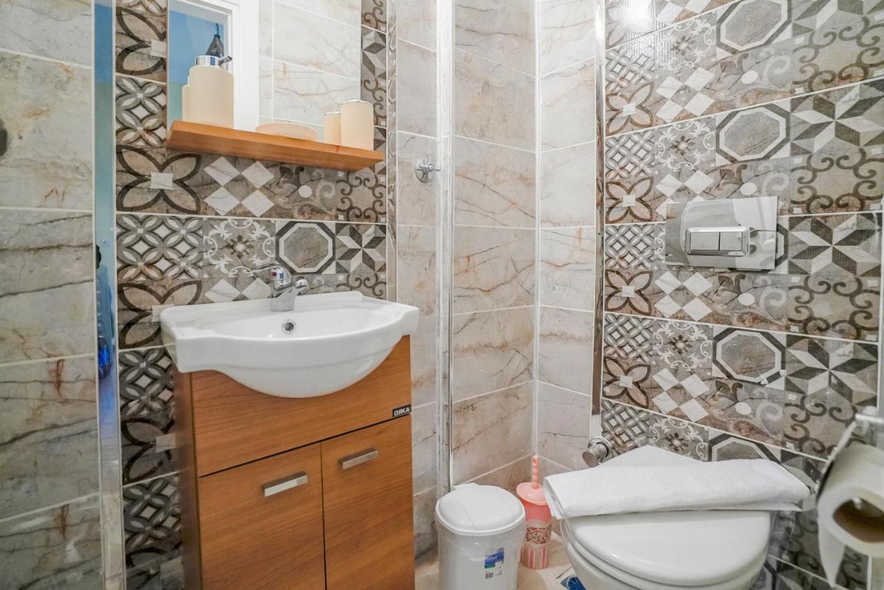 Central And Comfy Flat With Balcony In Muratpasa Antalya Luaran gambar